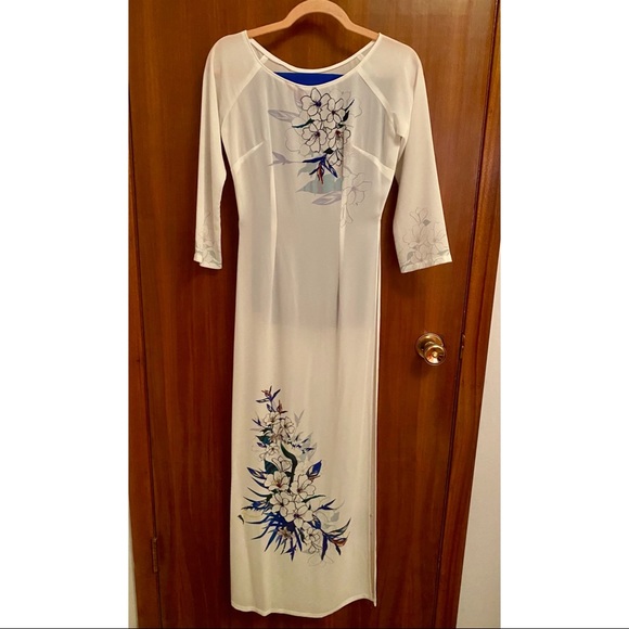 White & Blue Vietnamese Ao Dai Dress + Pants - Picture 1 of 7